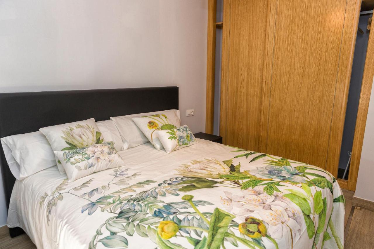 Apartamentos Onnight Malaga Bagian luar foto